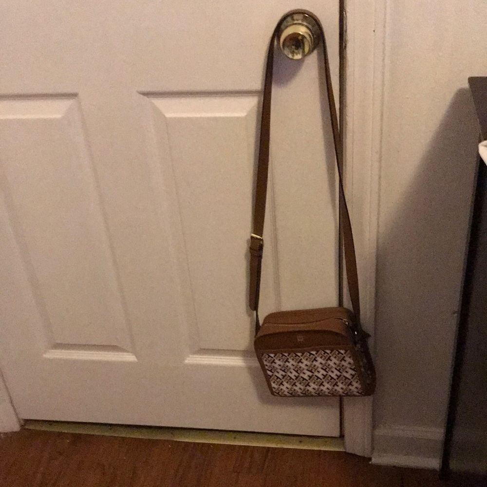 Purse tommy h